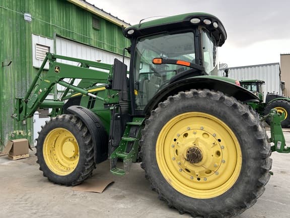 Image of John Deere 7230R equipment image 2