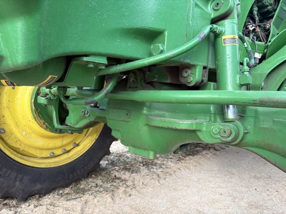 Image of John Deere 7230R equipment image 2