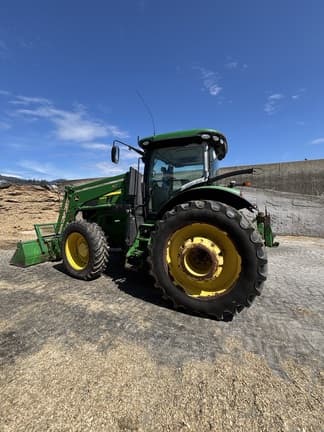Image of John Deere 7230R equipment image 1