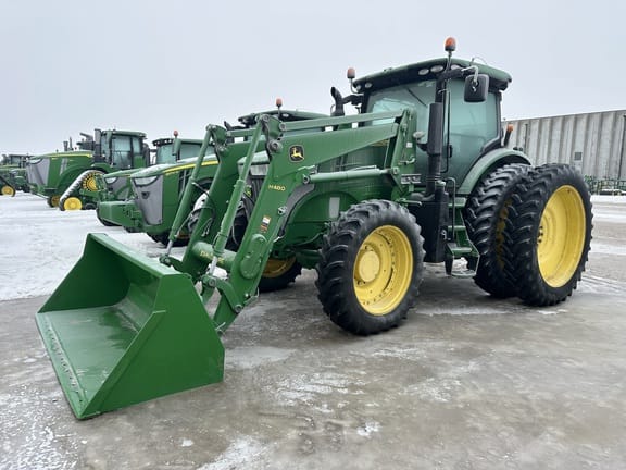 2015 John Deere 7230R Equipment Image0