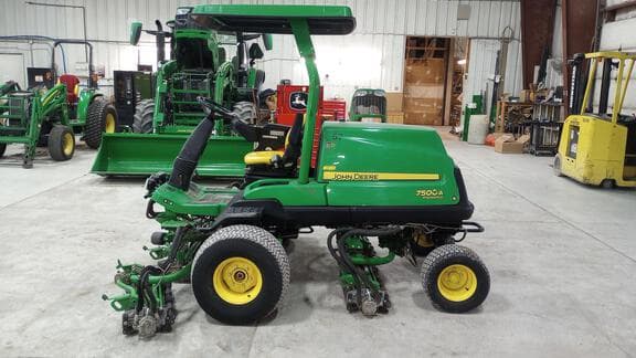 Image of John Deere 7500A equipment image 4