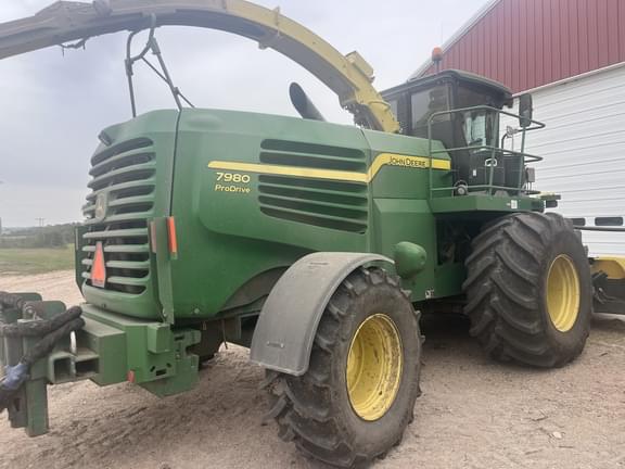 Image of John Deere 7980 equipment image 1
