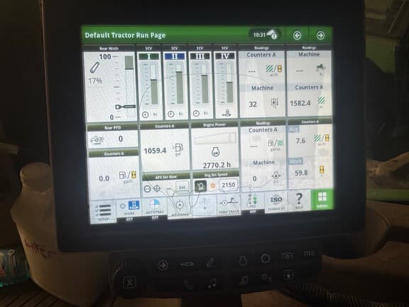 Image of John Deere 8245R equipment image 2
