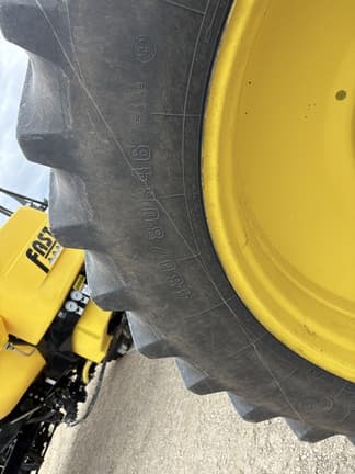 Image of John Deere 8245R equipment image 4