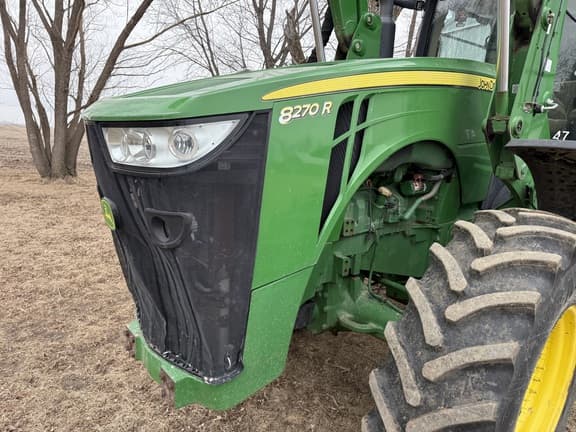 Image of John Deere 8270R equipment image 3