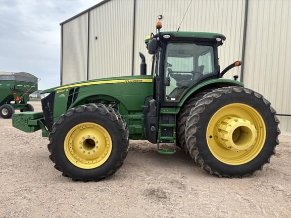 Image of John Deere 8320R equipment image 1