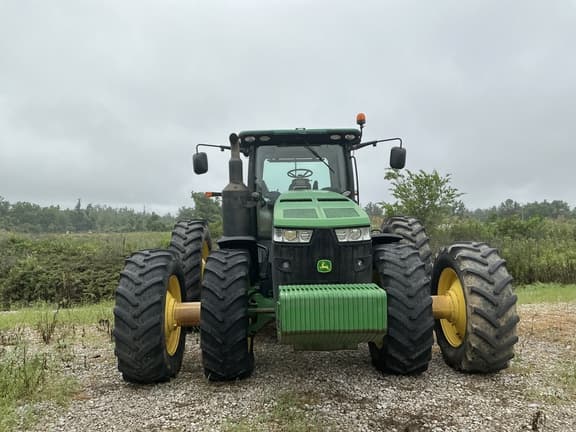 Image of John Deere 8320R equipment image 1