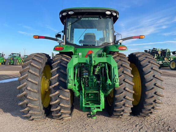 Image of John Deere 8345R equipment image 3