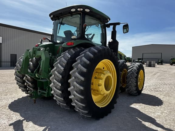 Image of John Deere 8345R equipment image 4