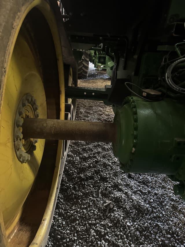 Image of John Deere 8345RT equipment image 2