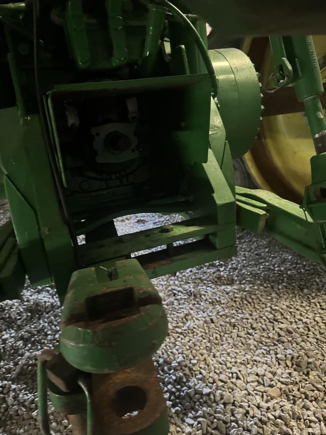 Image of John Deere 8345RT equipment image 3