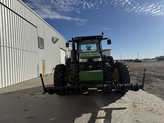 Image of John Deere 8370R equipment image 2