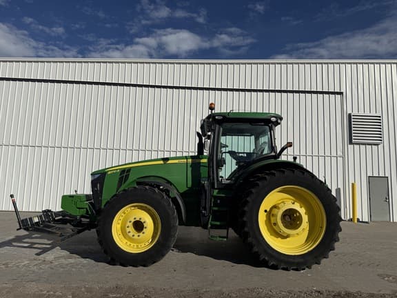 Image of John Deere 8370R Primary image