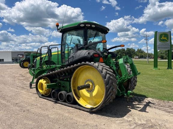 Image of John Deere 8370RT equipment image 2