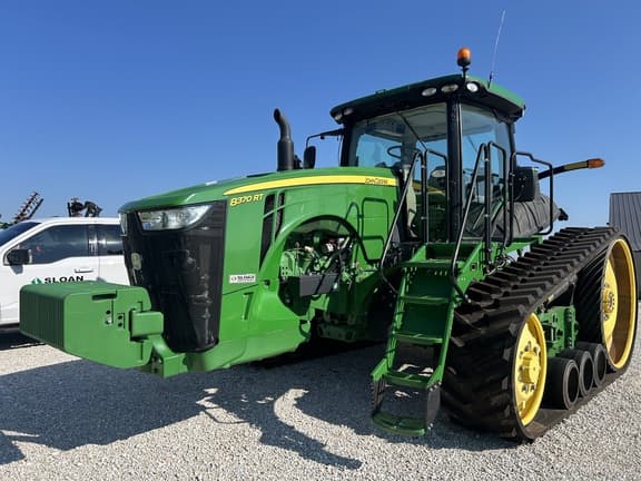 Image of John Deere 8370RT equipment image 3