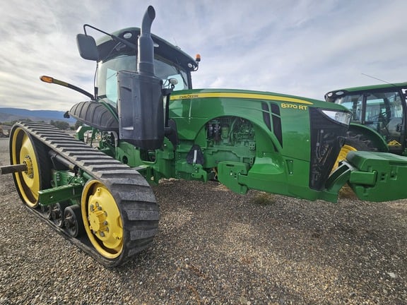2015 John Deere 8370RT Equipment Image0