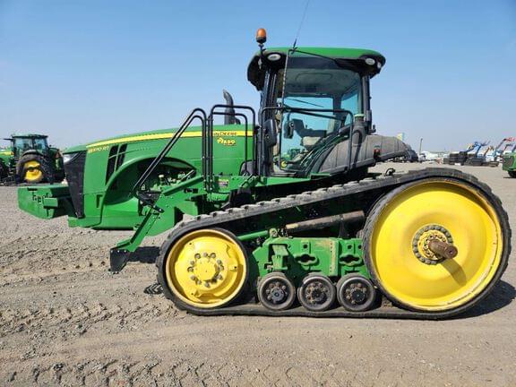 Image of John Deere 8370RT equipment image 1