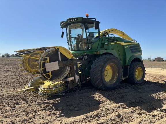 Image of John Deere 8600 equipment image 1