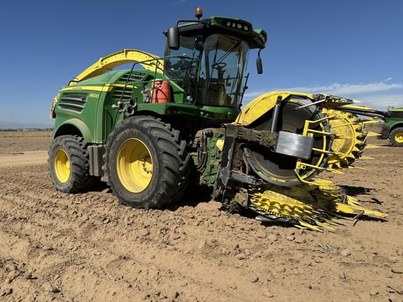 Image of John Deere 8600 equipment image 3