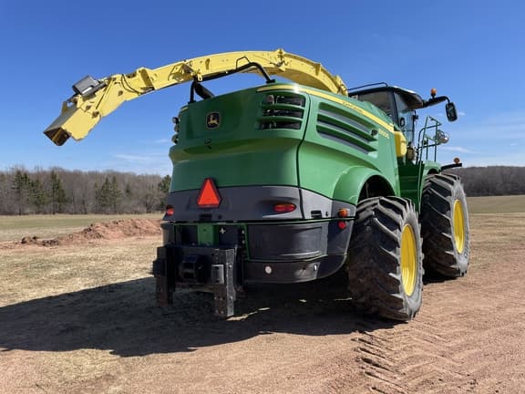 Image of John Deere 8600 equipment image 1