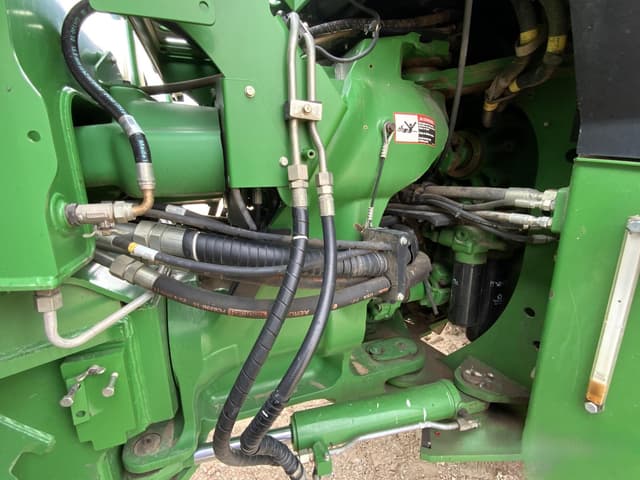 Image of John Deere 9370R equipment image 4