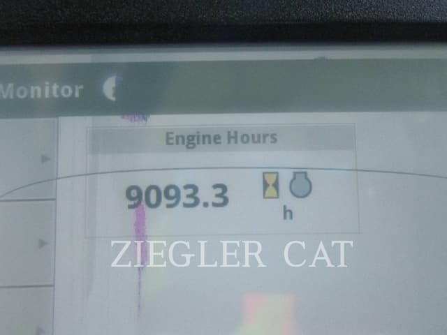 Image of John Deere 9520R equipment image 4