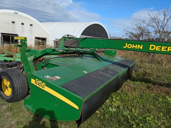 Image of John Deere 956 equipment image 1