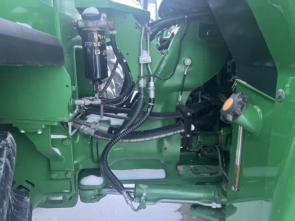 Image of John Deere 9570R equipment image 2