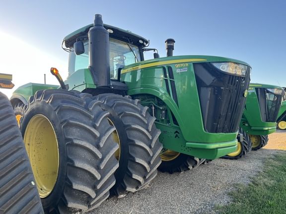 2015 John Deere 9570R Equipment Image0