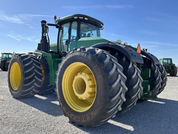 Image of John Deere 9620R equipment image 2