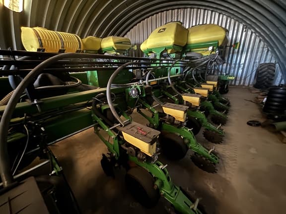 Image of John Deere DB80 equipment image 1