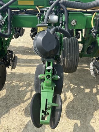 Image of John Deere DB90 equipment image 3