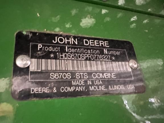 Image of John Deere S670 equipment image 2