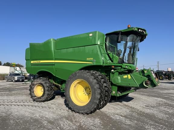 Image of John Deere S670 Primary image