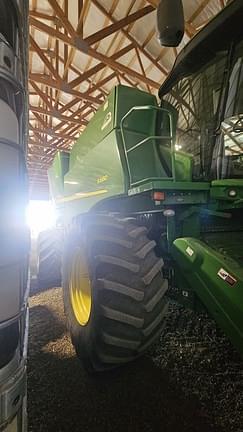 Image of John Deere S680 Primary image
