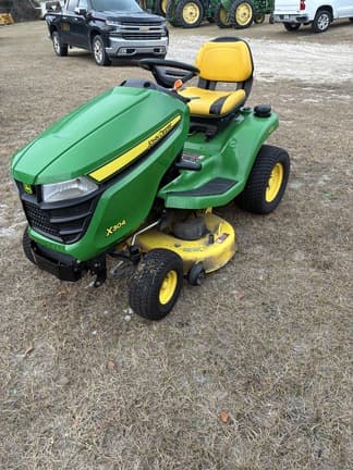 Image of John Deere X304 Primary image
