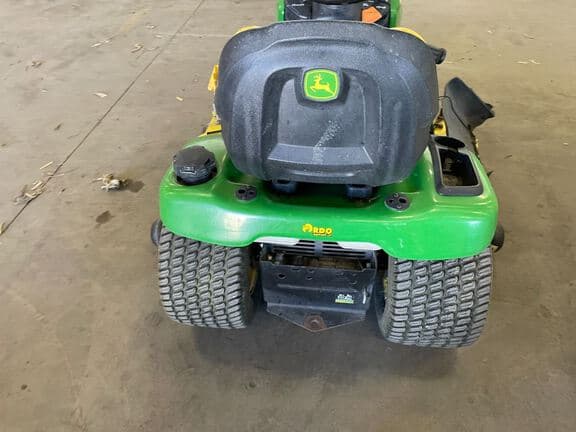 Image of John Deere X320 equipment image 4