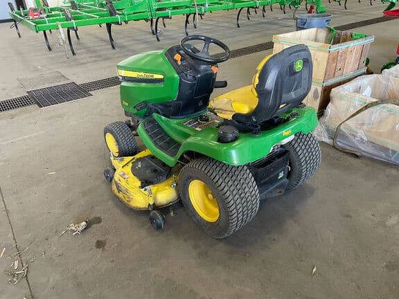 Image of John Deere X320 equipment image 1