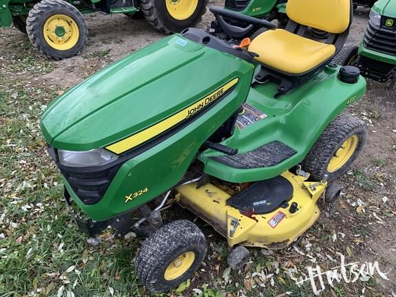 Image of John Deere X324 equipment image 3