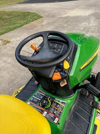 Image of John Deere X534 equipment image 4