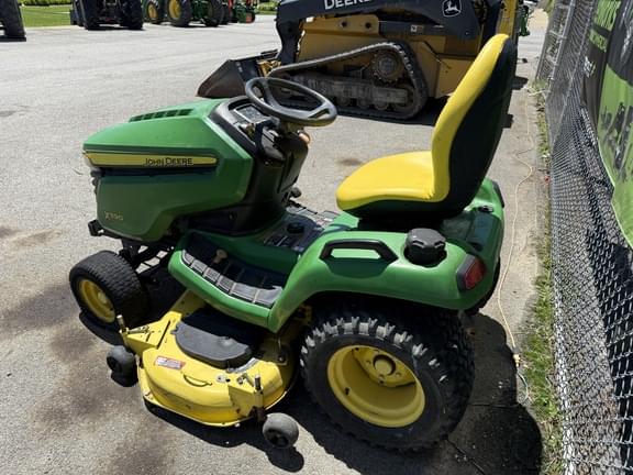 Image of John Deere X590 equipment image 3