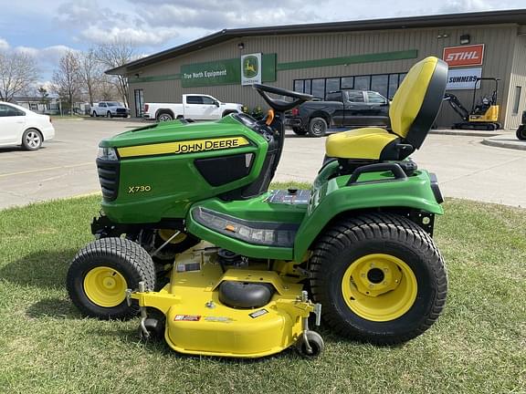 Image of John Deere X730 Primary image