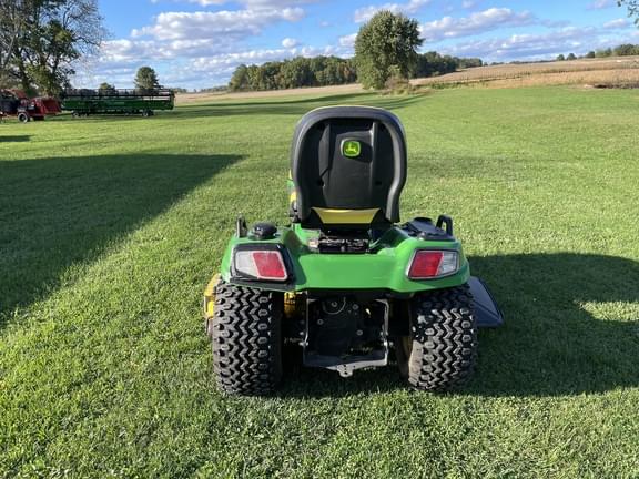 Image of John Deere X738 equipment image 1