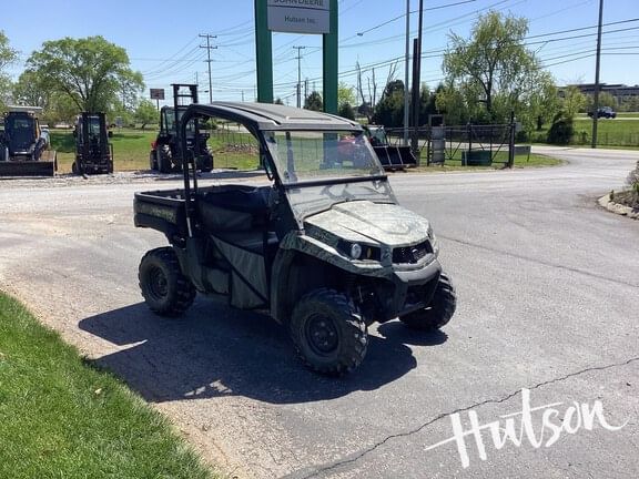 Main image John Deere XUV 550