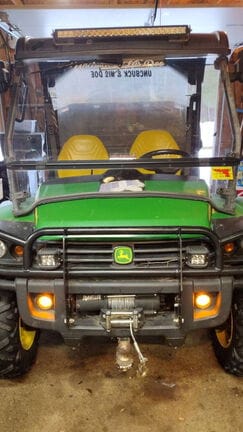 2015 John Deere Gator XUV 825i Equipment Image0
