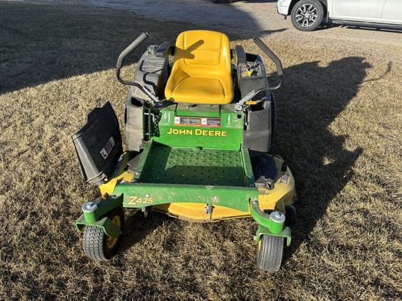 Image of John Deere Z425 equipment image 4