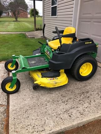 Image of John Deere Z425 equipment image 3