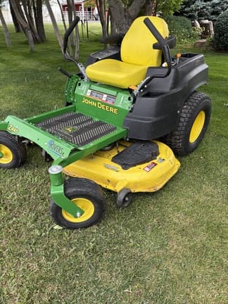 Image of John Deere Z445 Primary image