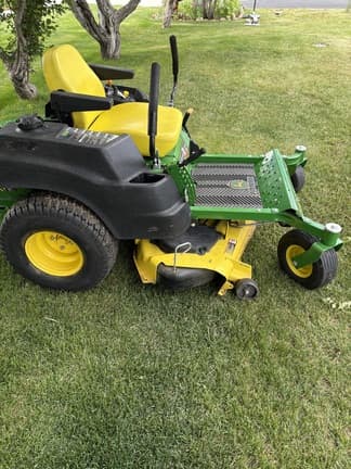 Image of John Deere Z445 equipment image 2
