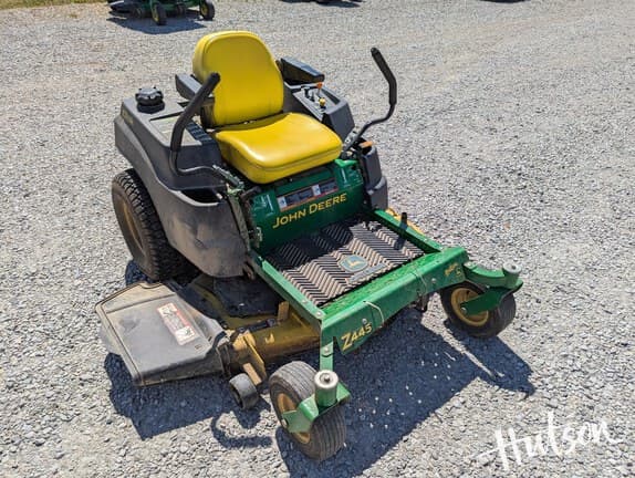 Image of John Deere Z445 Primary image
